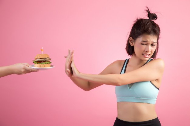 10 Stomach Bloating Remedies, Relieve your Bloating Instantly Stomach bloating food_ say no to food