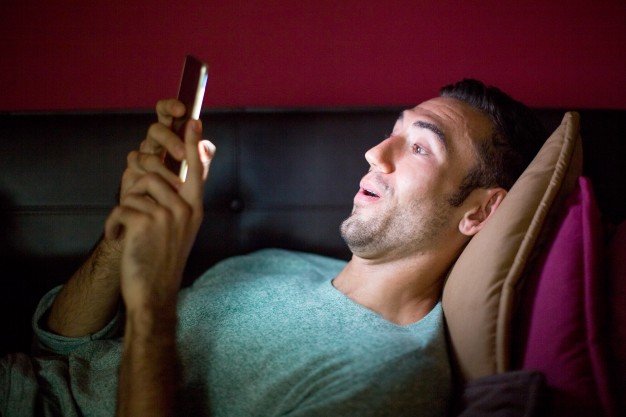 How to Fall Asleep Fast (10 Proven Effects of Sleep Deprivation) using phone before bed