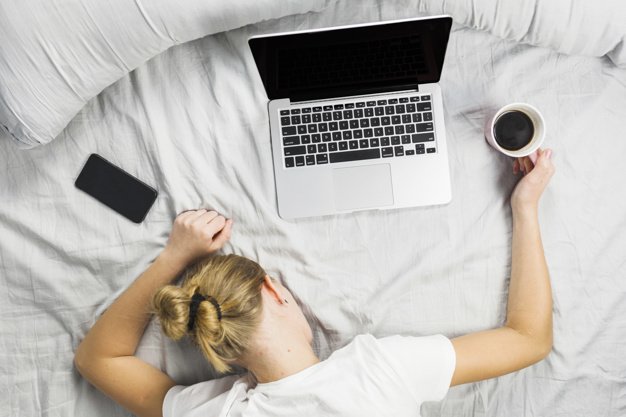 How to Fall Asleep Fast (10 Proven Effects of Sleep Deprivation) Using laptop in bed