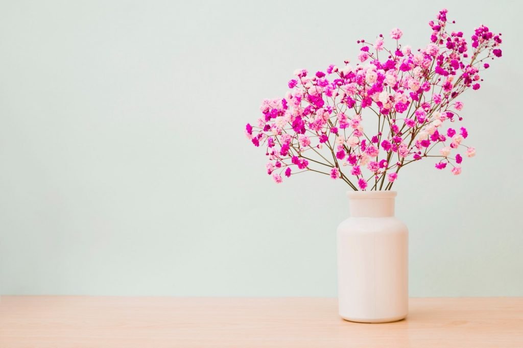 Decorate your Home with Flowers for Happiness and Love Flowers for Happiness & love